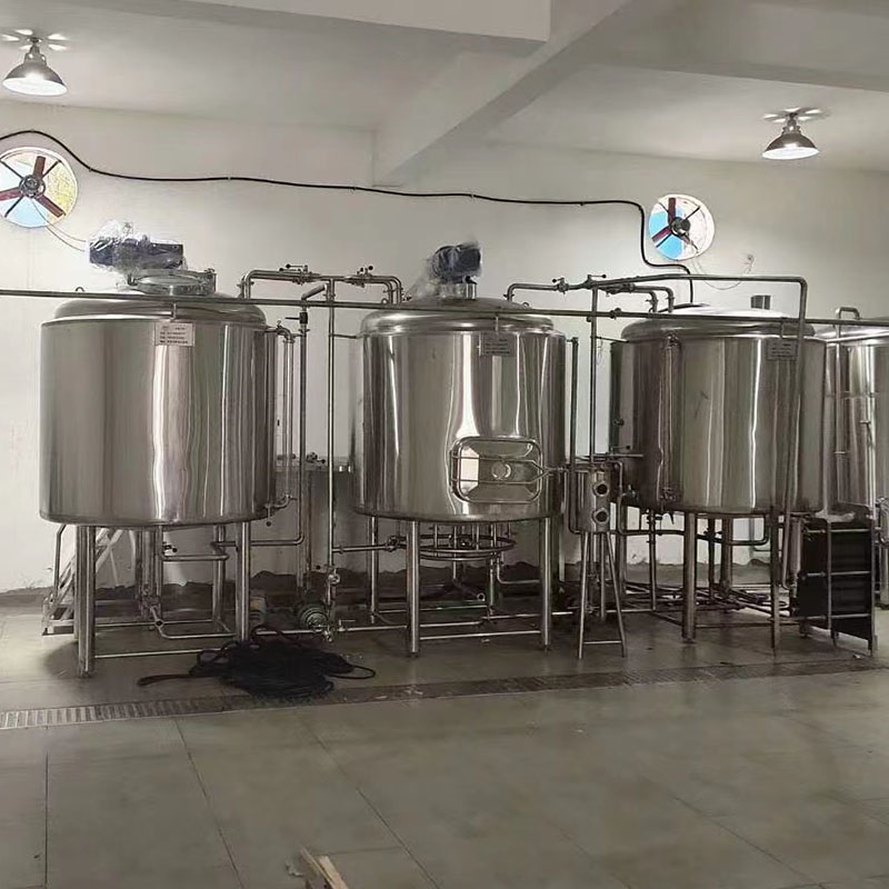 广陵精酿啤酒设备厂—如何延长精酿啤酒设备的使用寿命